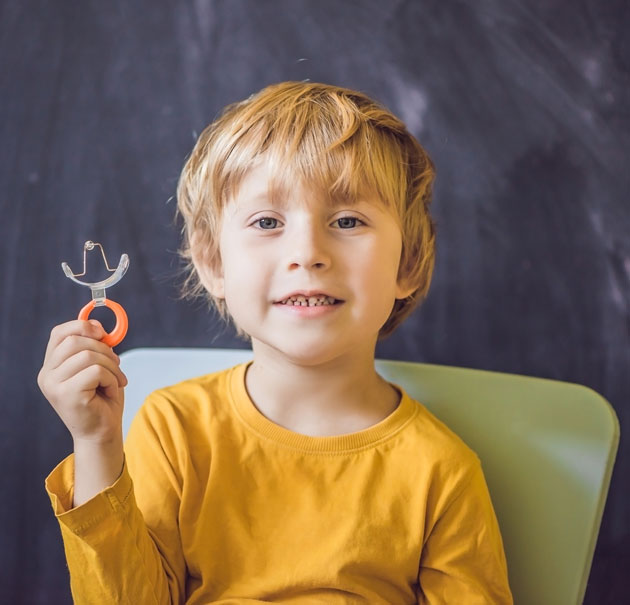 Kieferorthopädie für Kinder & Jugendliche · Fachzahnarzt für Kieferorthopädie Witten Peter Brünger
